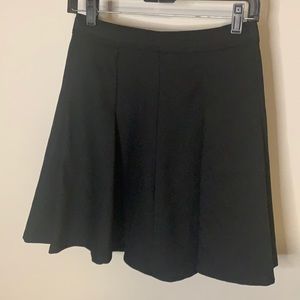 The Limited Pleated Black Midi Skirt Size 0